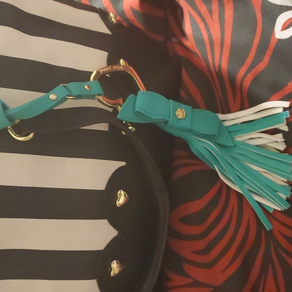 Black & White Betsey Johnson Tote Bag - Picture 3 of 6